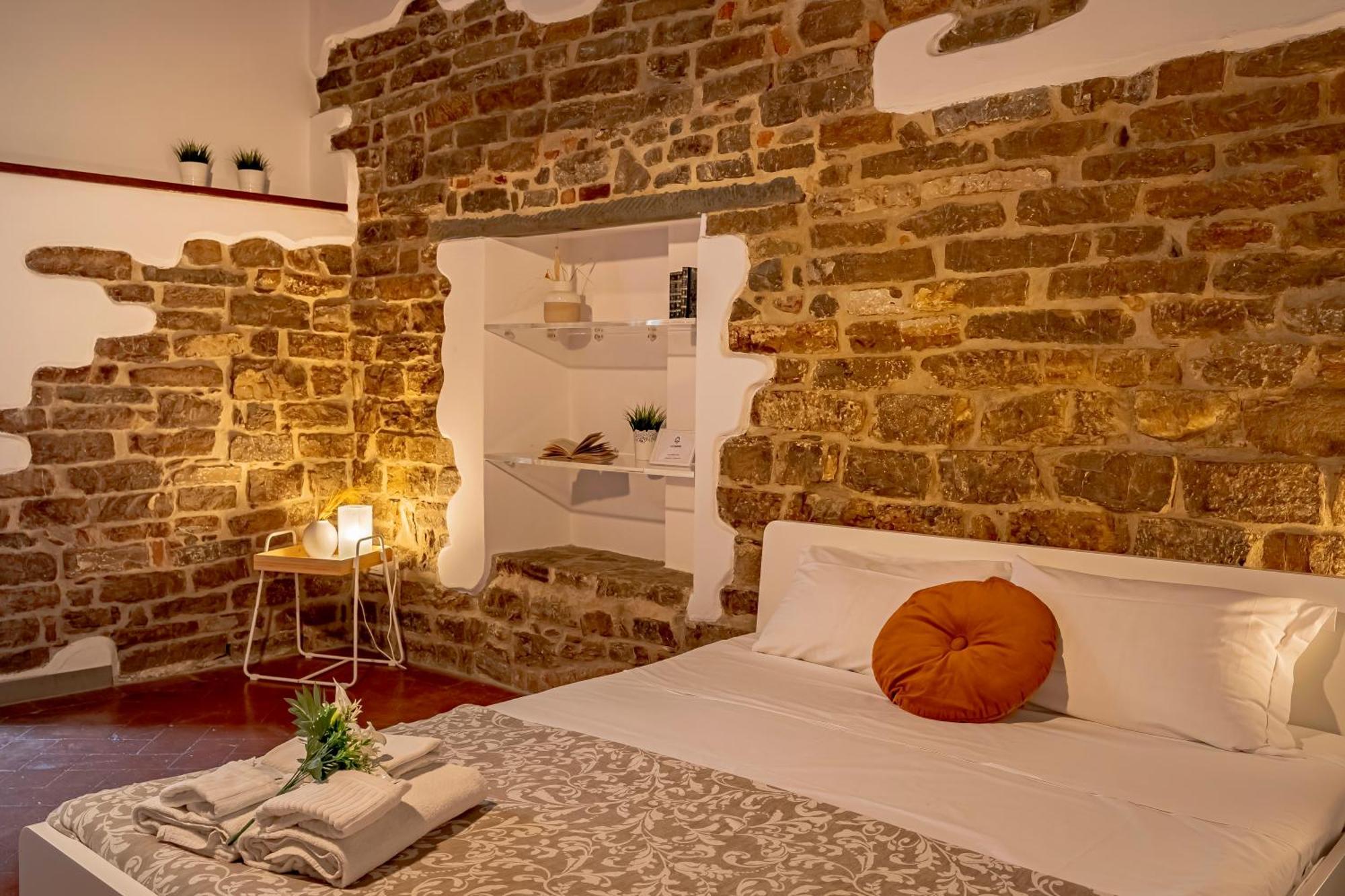Dante'S Room Dei Cerchi Флоренция Экстерьер фото